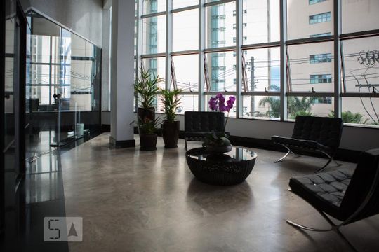 Hall de apartamento para alugar com 2 quartos, 110m² em Vila da Serra, Nova Lima