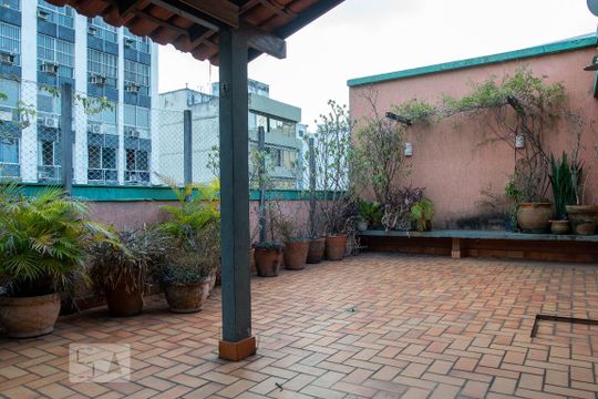 Terraço de apartamento para alugar com 4 quartos, 225m² em Laranjeiras, Rio de Janeiro