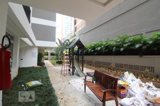Parque infantil de apartamento para alugar com 2 quartos, 70m² em Santa Paula, São Caetano do Sul