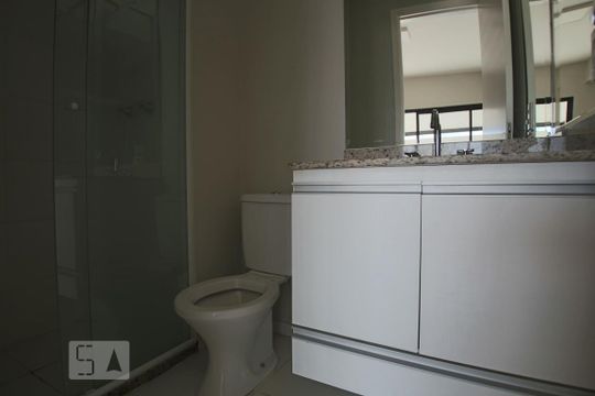 Banheiro de apartamento para alugar com 1 quarto, 42m² em Santa Cecília, São Paulo