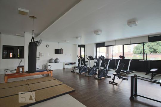 Academia de apartamento para alugar com 1 quarto, 42m² em Santa Cecília, São Paulo