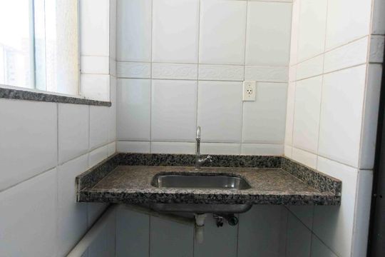Cozinha de apartamento para alugar com 1 quarto, 33m² em Norte (águas Claras), Brasília