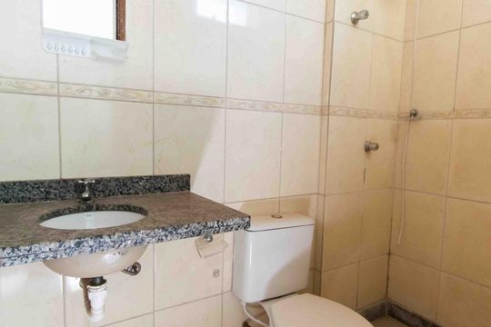 Banheiro de apartamento para alugar com 1 quarto, 33m² em Norte (águas Claras), Brasília