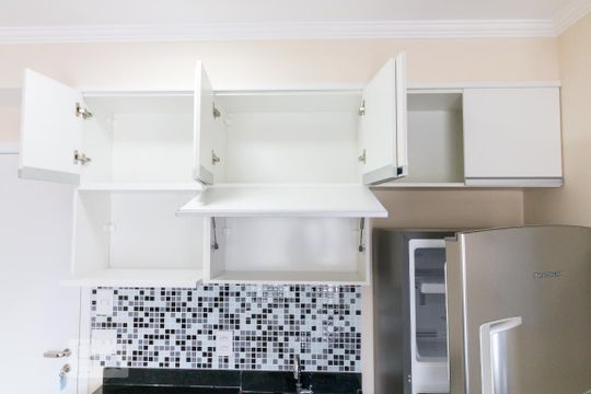 Cozinha - armários de kitnet/studio para alugar com 1 quarto, 38m² em Jardim Flor da Montanha, Guarulhos