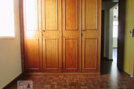 Apartamento para alugar com 2 quartos, 78m² em Coração Eucarístico, Belo Horizonte