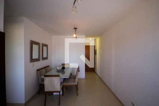 Sala de apartamento para alugar com 2 quartos, 55m² em Vila Santo Estéfano, São Paulo