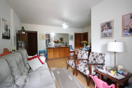 Sala de apartamento à venda com 3 quartos, 120m² em Barra da Tijuca, Rio de Janeiro