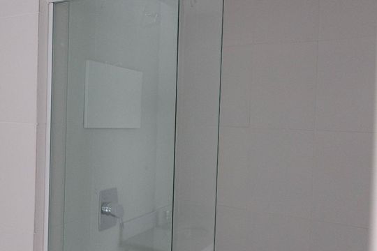 Banheiro da Suíte de apartamento para alugar com 1 quarto, 59m² em Jardim do Salso, Porto Alegre