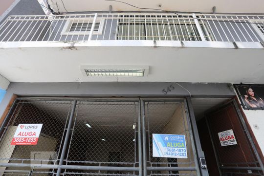 Fachada da Casa de casa à venda com 4 quartos, 174m² em Km 18, Osasco
