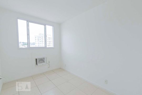 Suíte de apartamento para alugar com 2 quartos, 55m² em São Cristóvão, Rio de Janeiro