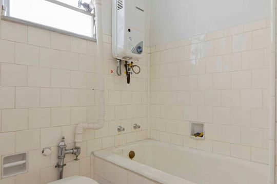 Banheiro de apartamento à venda com 2 quartos, 62m² em Rio Comprido, Rio de Janeiro