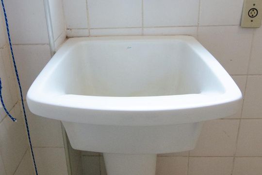 Lavanderia de kitnet/studio para alugar com 1 quarto, 47m² em Centro, Campinas