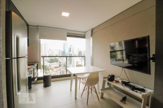 Varanda de kitnet/studio à venda com 1 quarto, 30m² em Vila Mariana, São Paulo