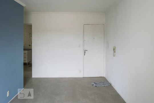 Sala de apartamento para alugar com 2 quartos, 61m² em Cidade São Francisco, São Paulo