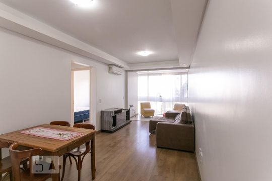 Apartamento para alugar com 2 quartos, 80m² em Santana, Porto Alegre