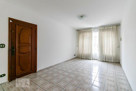 Sala de casa à venda com 3 quartos, 200m² em Chácara Mafalda, São Paulo