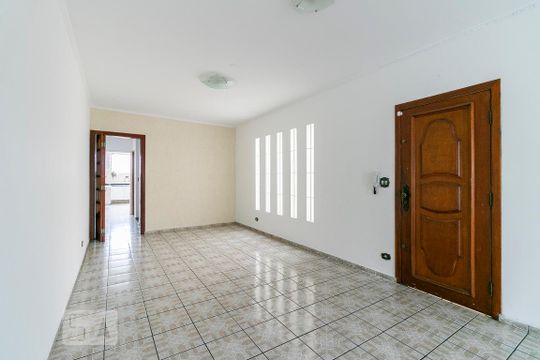 Sala de casa à venda com 3 quartos, 200m² em Chácara Mafalda, São Paulo