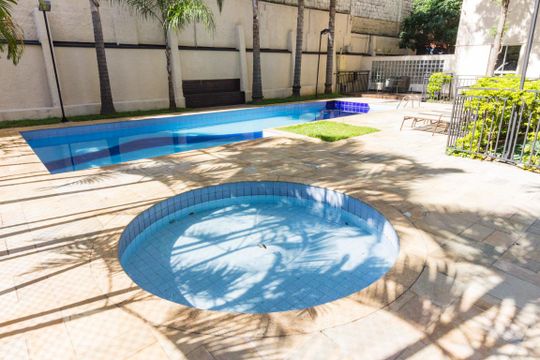 Piscina de apartamento para alugar com 2 quartos, 50m² em Piqueri, São Paulo