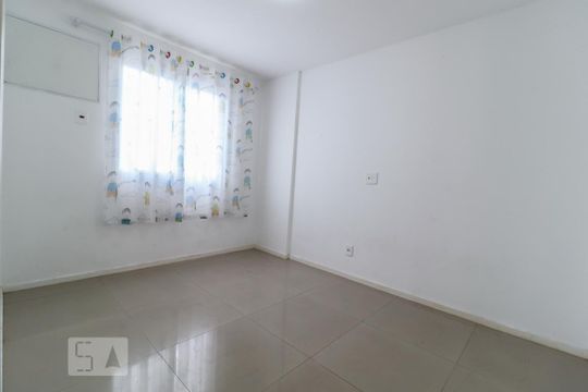 Apartamento à venda com 3 quartos, 75m² em Jacarepaguá, Rio de Janeiro