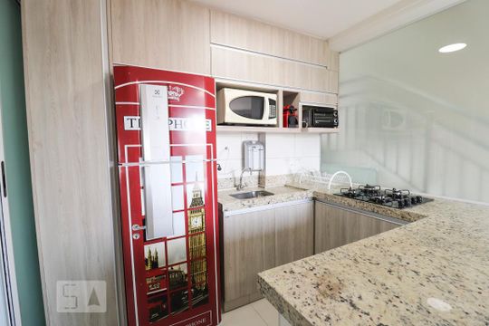 Cozinha de apartamento à venda com 2 quartos, 75m² em Setor Bueno, Goiânia