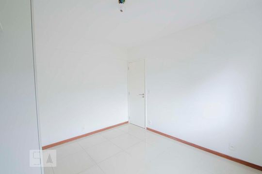 Quarto 1 de apartamento para alugar com 1 quarto, 50m² em Vila Isabel, Rio de Janeiro