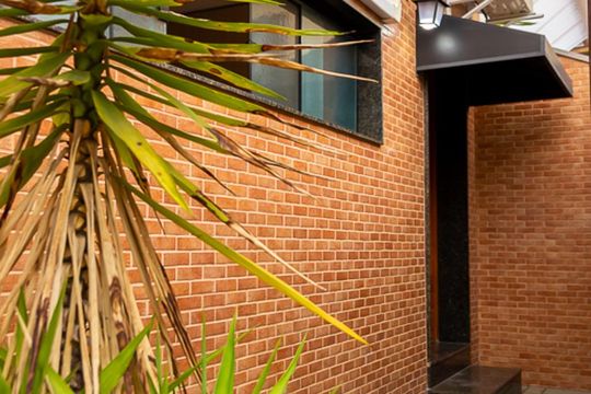 Fachada de casa de condomínio para alugar com 2 quartos, 160m² em Vila Gumercindo, São Paulo