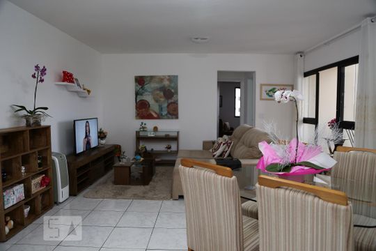 Sala de apartamento à venda com 2 quartos, 74m² em Vila Sônia do Taboão, Taboão da Serra