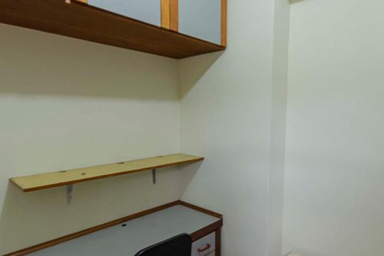 Quarto de Serviço de apartamento à venda com 2 quartos, 100m² em São Francisco Xavier, Rio de Janeiro