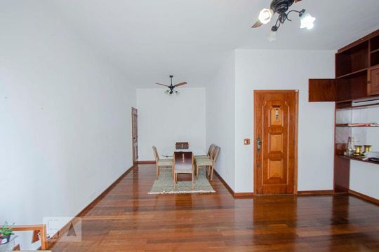 Apartamento à venda com 3 quartos, 121m² em Grajau, Rio de Janeiro