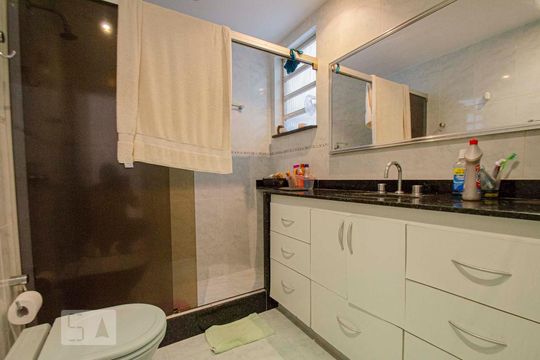 Suíte de apartamento à venda com 3 quartos, 121m² em Grajau, Rio de Janeiro