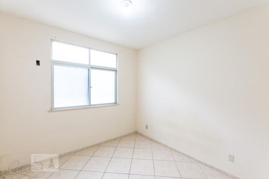 Quarto de apartamento para alugar com 1 quarto, 50m² em Centro, Niterói