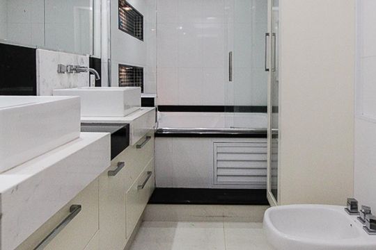 Banheiro Suite 02 de apartamento à venda com 3 quartos, 119m² em Vila Gomes Cardim, São Paulo