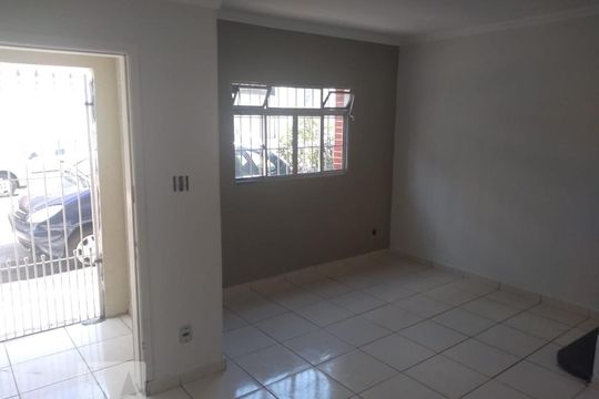 Sala  de casa à venda com 2 quartos, 130m² em Centro, São Caetano do Sul