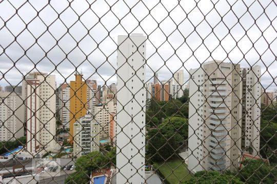 Vista de apartamento à venda com 1 quarto, 90m² em Vila Suzana, São Paulo