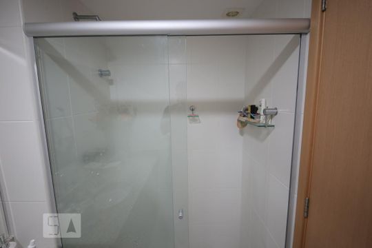 Banheiro Social de apartamento à venda com 2 quartos, 111m² em Icaraí, Niterói