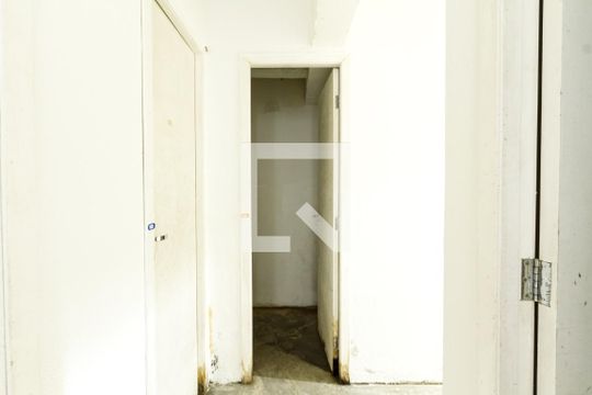 Depósito de apartamento à venda com 3 quartos, 126m² em Cascatinha, Curitiba