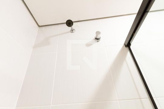 Detalhe do banheiro de apartamento à venda com 3 quartos, 126m² em Cascatinha, Curitiba