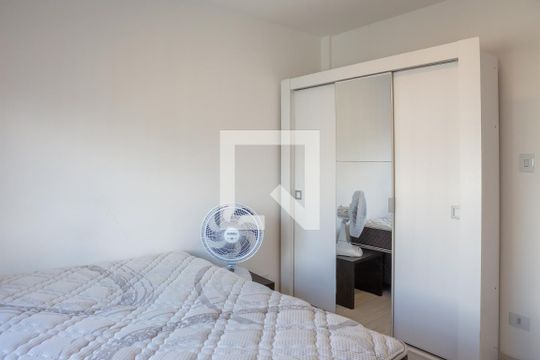 Quarto 1 de apartamento à venda com 2 quartos, 56m² em Água Branca, São Paulo