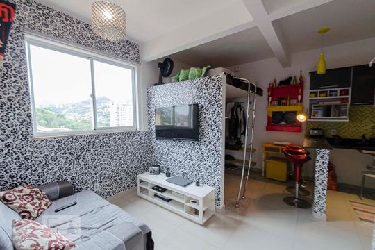 Studio de kitnet/studio para alugar com 1 quarto, 25m² em Estácio, Rio de Janeiro