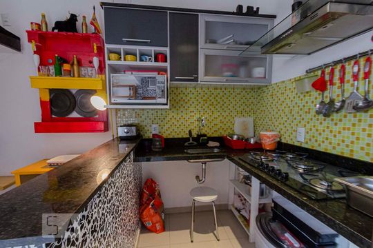Studio de kitnet/studio para alugar com 1 quarto, 25m² em Estácio, Rio de Janeiro