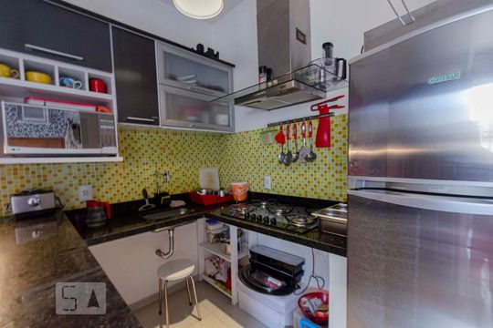 Studio de kitnet/studio para alugar com 1 quarto, 25m² em Estácio, Rio de Janeiro