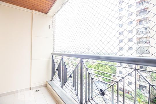 Varanda  de apartamento à venda com 3 quartos, 75m² em Jardim Peri Peri, São Paulo