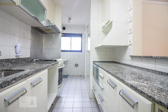Cozinha de apartamento à venda com 3 quartos, 75m² em Jardim Peri Peri, São Paulo