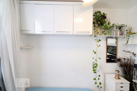 Quarto 1 de apartamento para alugar com 3 quartos, 63m² em Vargem Pequena, Rio de Janeiro