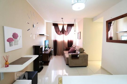 Sala de apartamento para alugar com 3 quartos, 63m² em Vargem Pequena, Rio de Janeiro