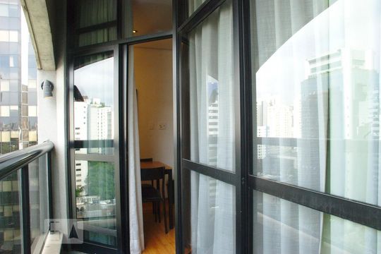 Apartamento para alugar com 1 quarto, 44m² em Itaim Bibi, São Paulo