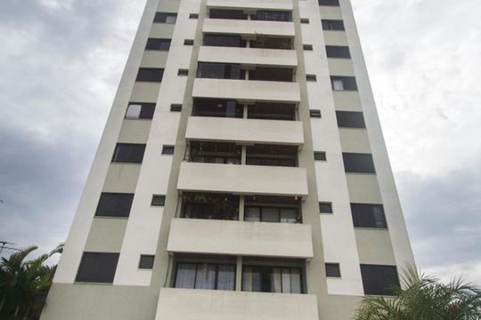 Fachada de apartamento para alugar com 2 quartos, 70m² em Vila Paulista, São Paulo