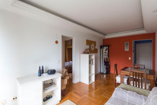 Sala de apartamento à venda com 2 quartos, 70m² em Vila Paulista, São Paulo