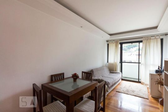 Sala de apartamento à venda com 2 quartos, 70m² em Vila Paulista, São Paulo