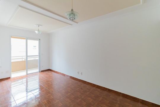 Sala de apartamento para alugar com 3 quartos, 63m² em Vila Marieta, São Paulo